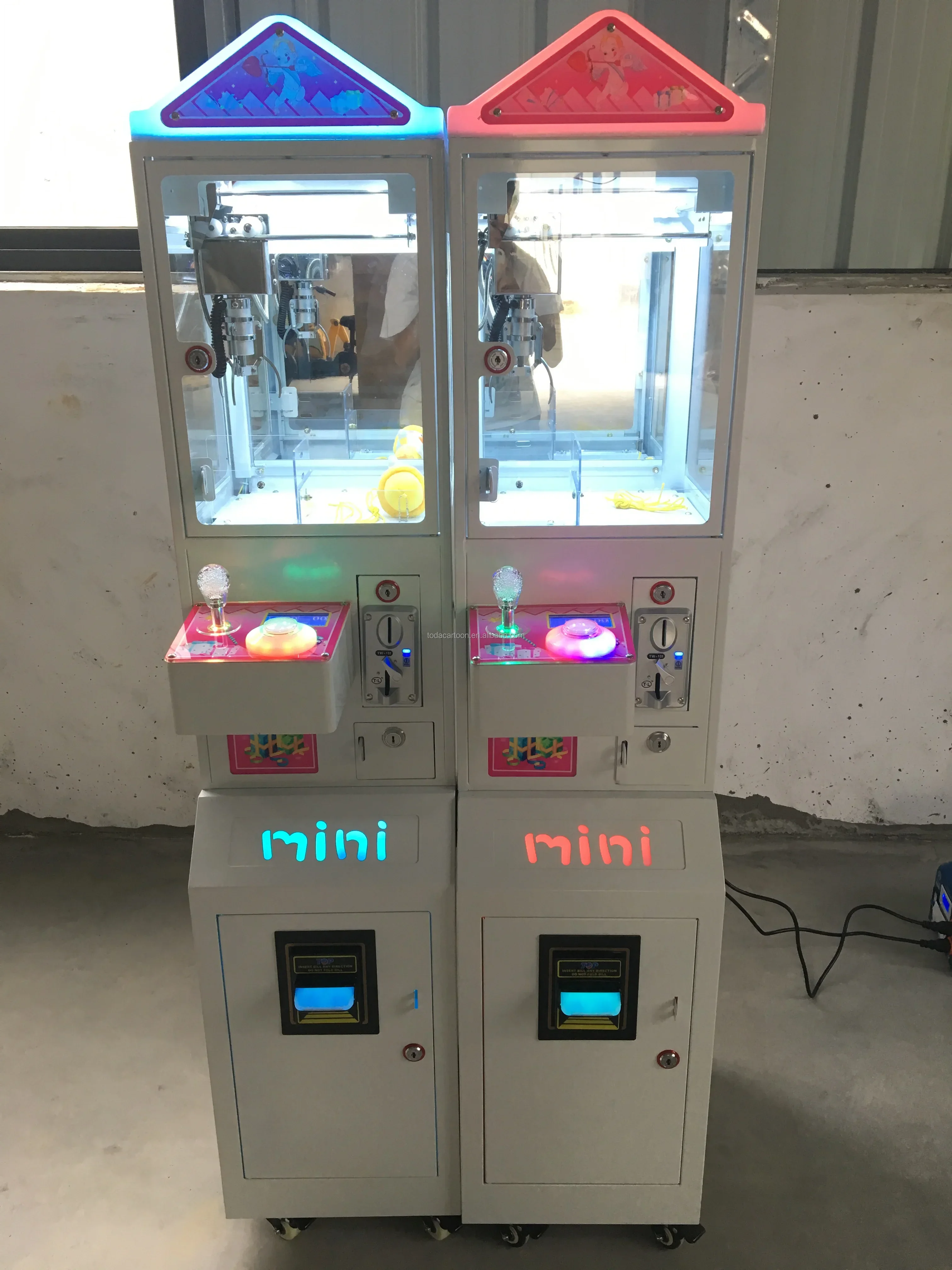 

For Toda Indoor Amusement Coin Operated Arcade Toy Mini Claw Machine Gift Machine