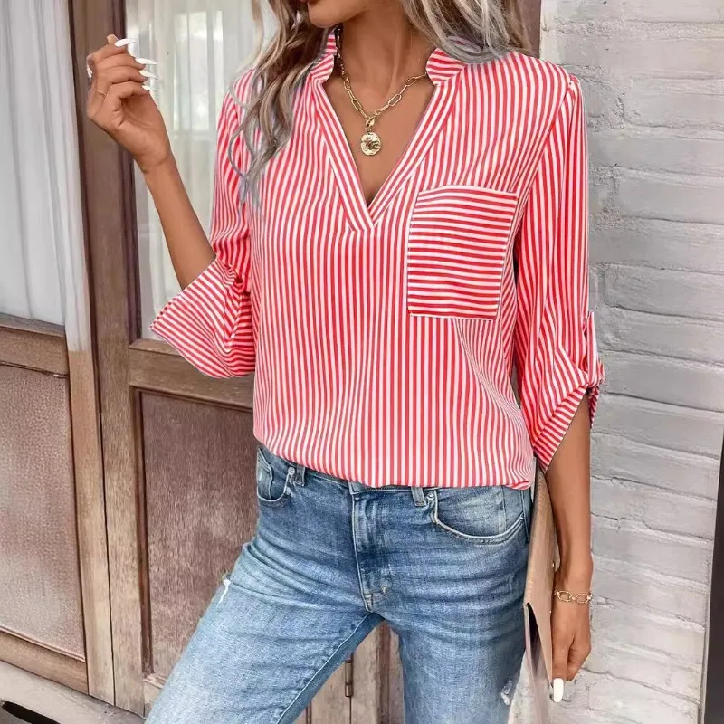 

2024 Women's Early Spring Pullover V-neck Patchwork Striped Printed Pocket Fashionable and Simple Commuting Long Sleeved Shirt