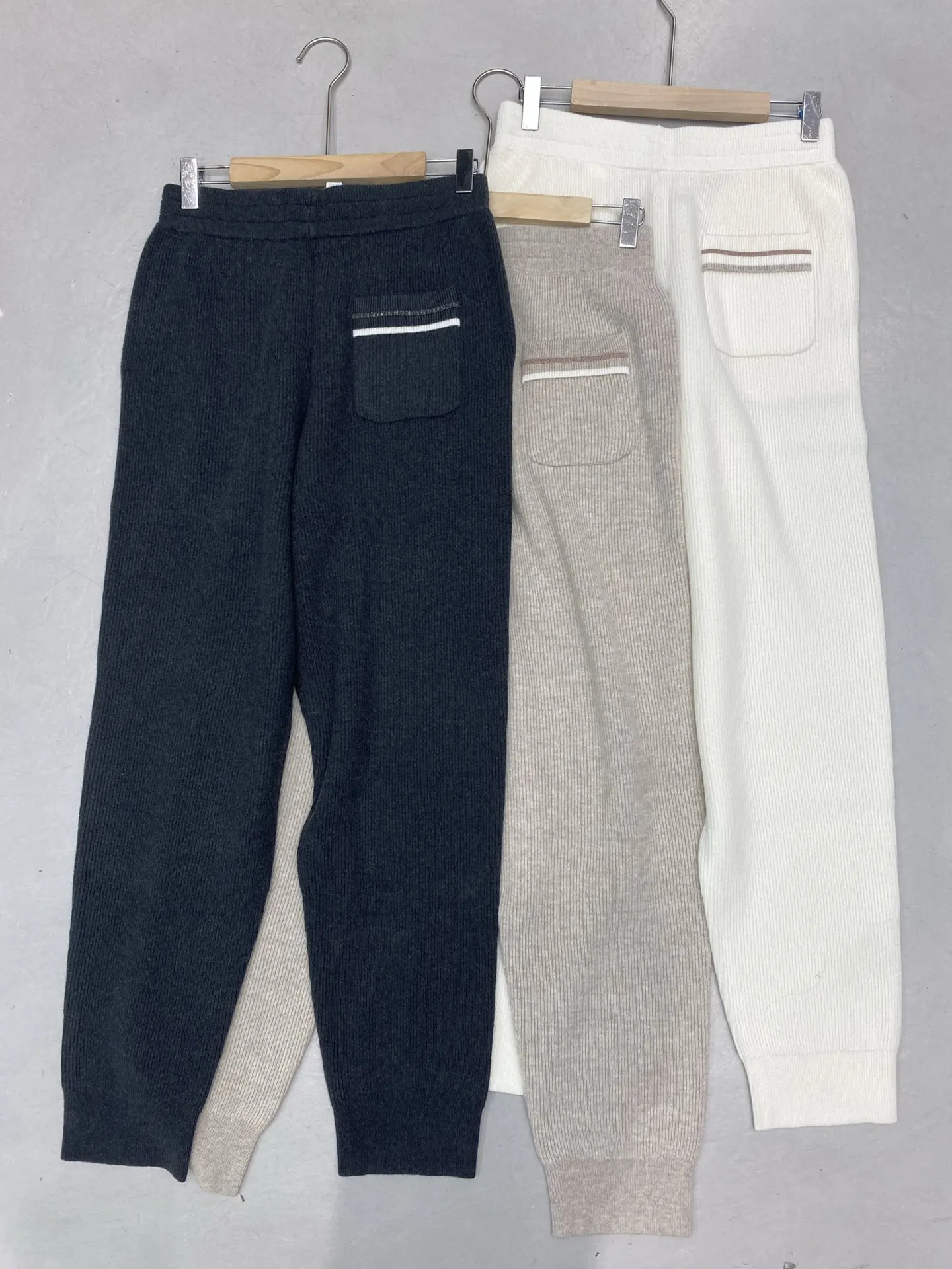 Women's 2026 Autumn Winter New Pocket Chain Wool Elastic Waist Casual Pants Cuffed Leg