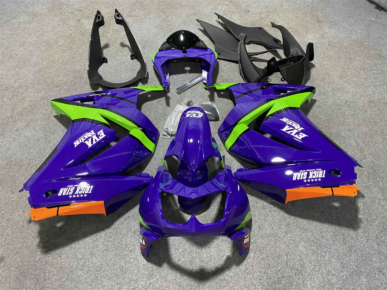 Injection fairings kit for Kawasaki Ninja 250R EX250 2008-2014 sport fairing kits 250R 08-14 black Red, blue, green