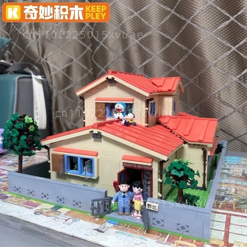 Keeppley Crayon Shin-chan Big House Building Block Assembly  Anime Model Toy Collection Large Ornament Children's Christmas Gift