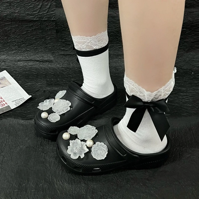 Fashion Crystal Pearl Flower DIY  Shoe Charms For Clogs Hole Bubble Slides Sandals Removable Shoe Decoration Accessorie Gifts