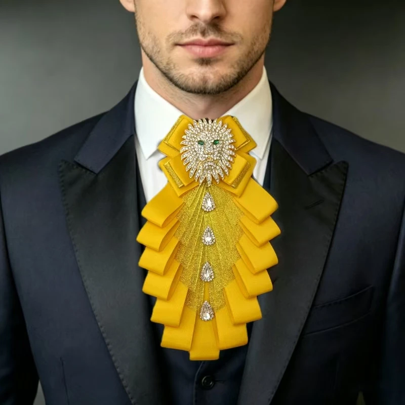 

Новая мужская брошь-бабочка класса люкс с каплевидными стразами и головой льва, высококачественная брошь для костюма, рубашки, воротника, цветок, украшение ручной работы, подарок