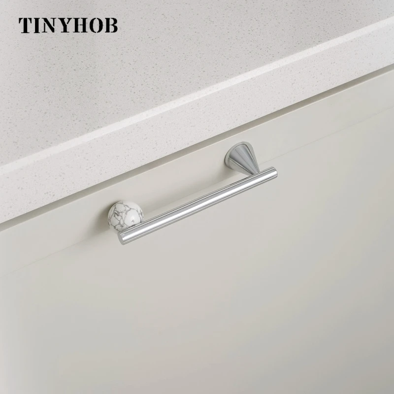 Natural Crystal + Bright Chrome Brass Furniture Handles Door Knobs and Handles for Kitchen Cupboard Drawer Pulls Home Decor