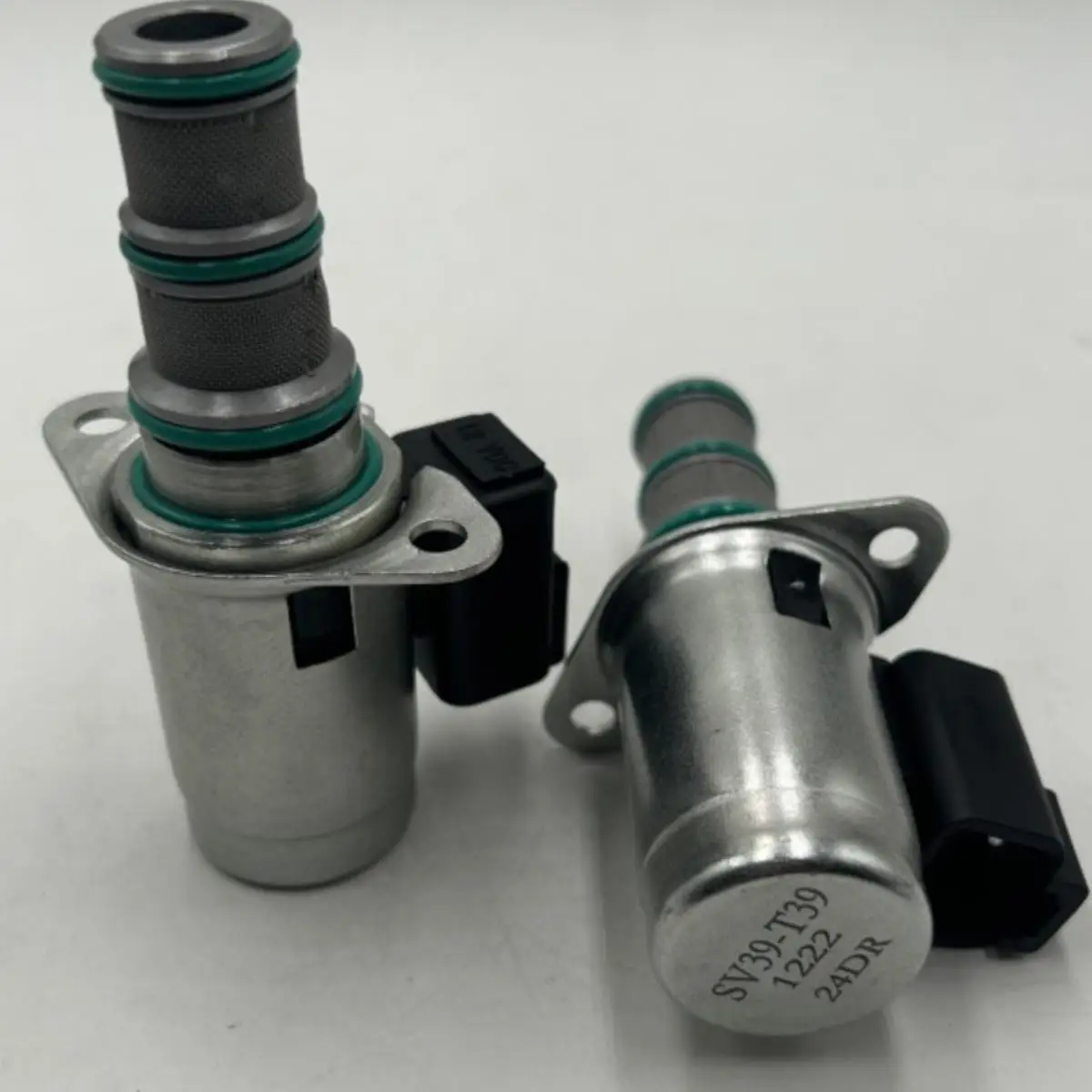 

Детали экскаватора SV98-T39, пропорциональный электромагнитный клапан гидравлического насоса Shandong Carter JCB Rextek SV98-T39