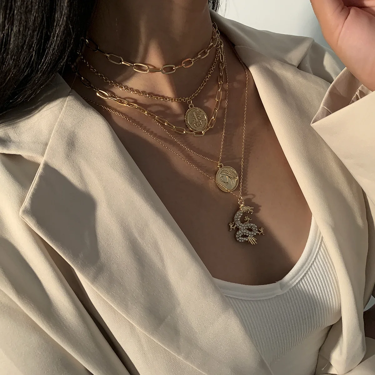Necklace High Quality Alloy Retro Multi Layer Dragon Rhinestone Figure Shou Character Geometric Pendant for Women Daily Chic