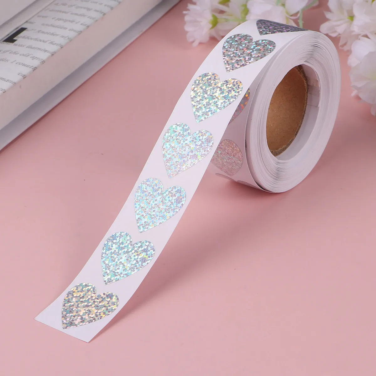 500Pcs Heart Shaped Colorful Sealing Stickers Strong Adhesive Bag Sealing Label for Gifts Chocolate Macaron Pastry Packaging