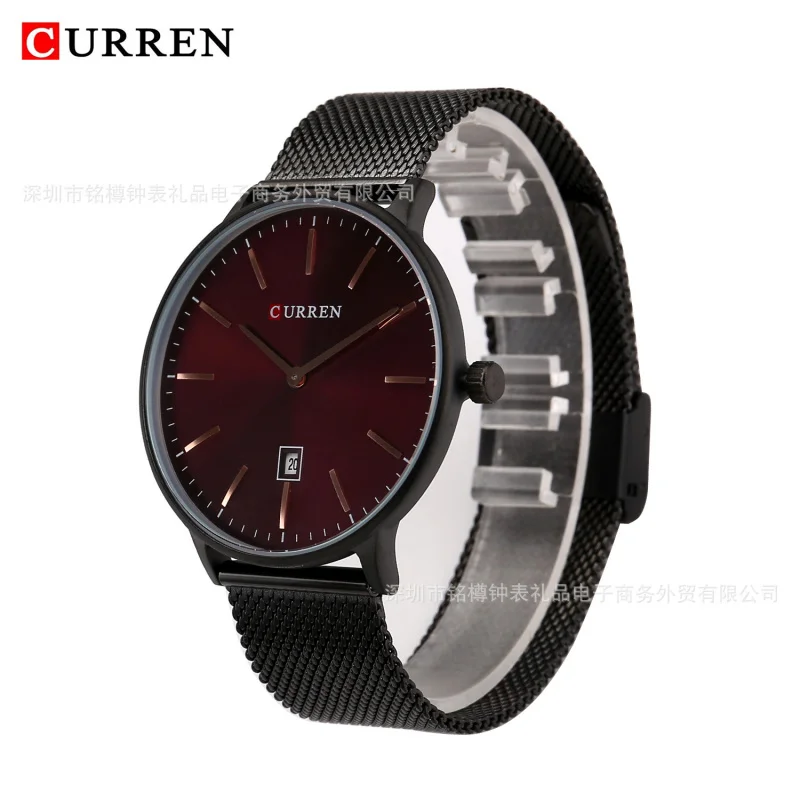 ساعة كورين 8302 للرجال بتقويم بحزام فولاذي مقاومة للماء كوارتز