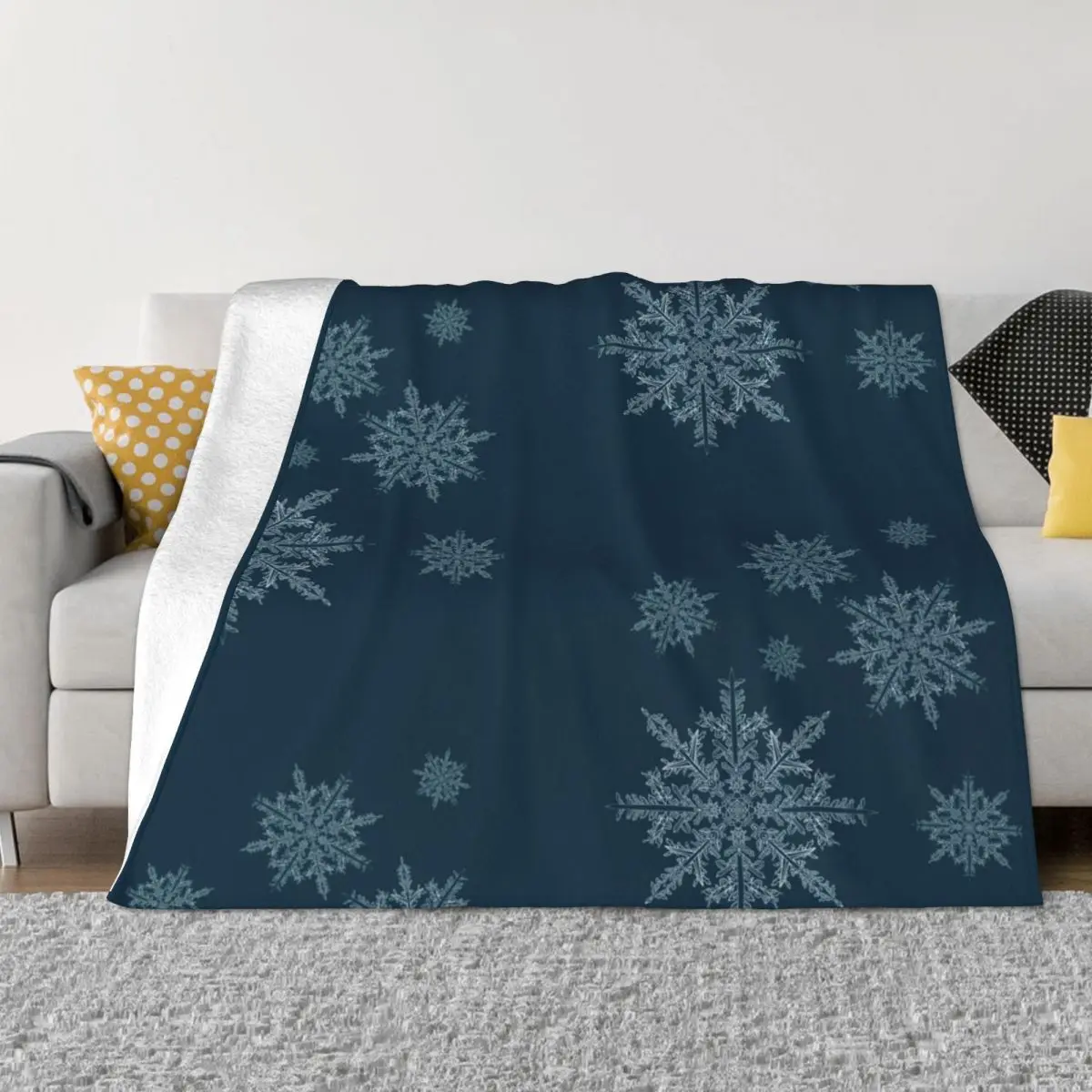 

Crystal Snowflake White Blanket Fleece Print Cold Artistic Multi-function Soft Throw Blankets for Bedding Bedroom Rug Piece