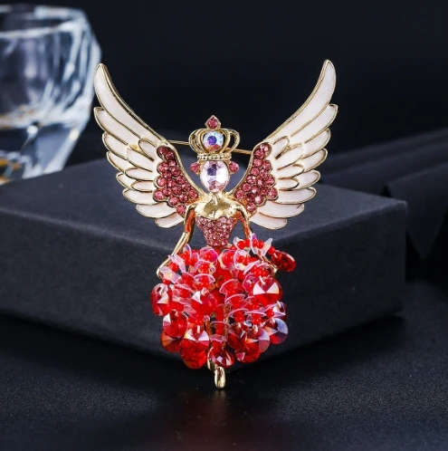 Charming Pink Heart Brooches For Women Vintage Palace Style Love Party Office Brooch Pins Gifts