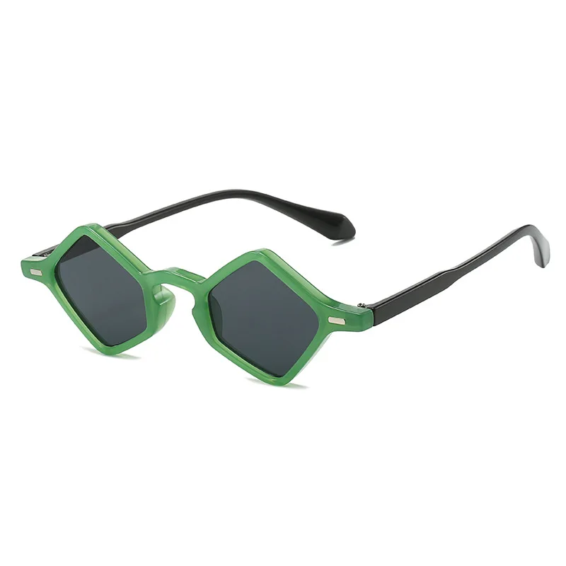 Small Polygon Square Sunglasses New Fashion Ins Popular  Women Clear Ocean Lens Shades Men Trending Rivets Sun Glasses UV400