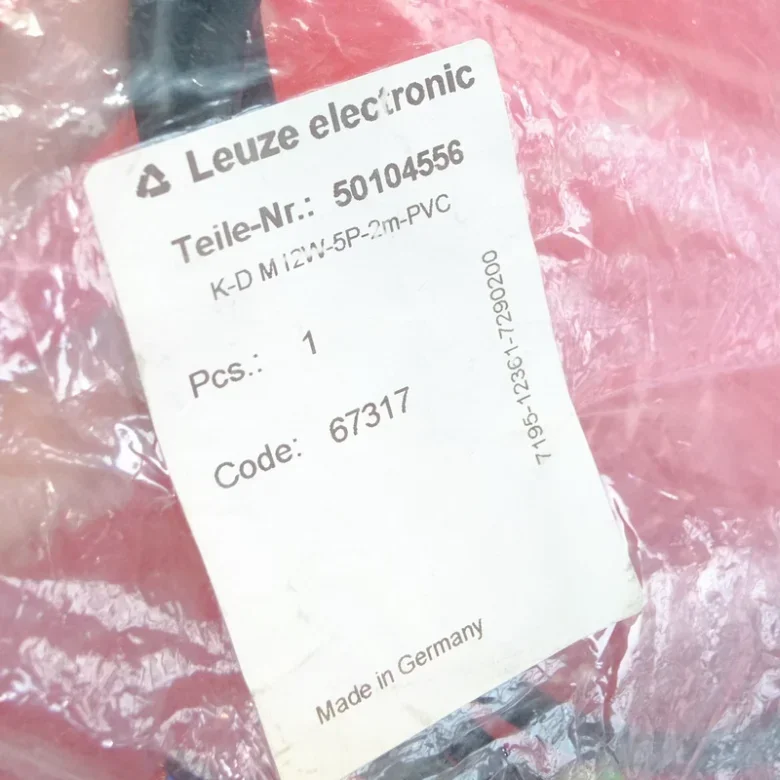 Leuze 50104566  K-D M12W-5P-2m-PVC M12   100% new and original