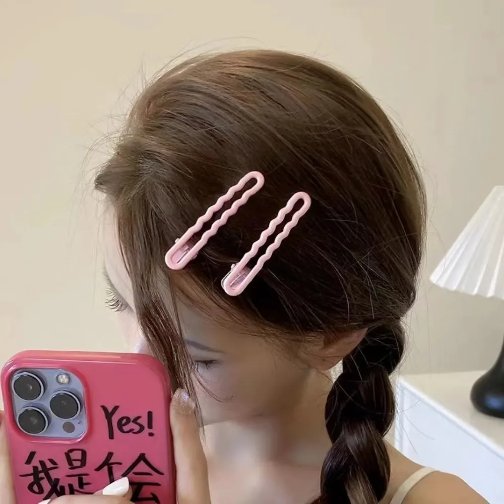 

Trendy Alloy Candy-colored Cute Hairpin Solid Color Hairpin with Wavy Side Simple Hairclip
