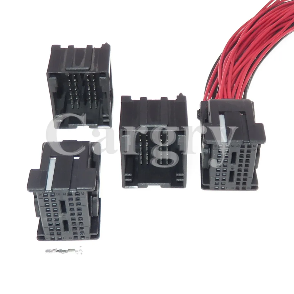 

1 Set 40P 967286-1 Automotive Electrical Plastic Housing Socket AC Assembly 953118-1 Car Wiring Harness Connector