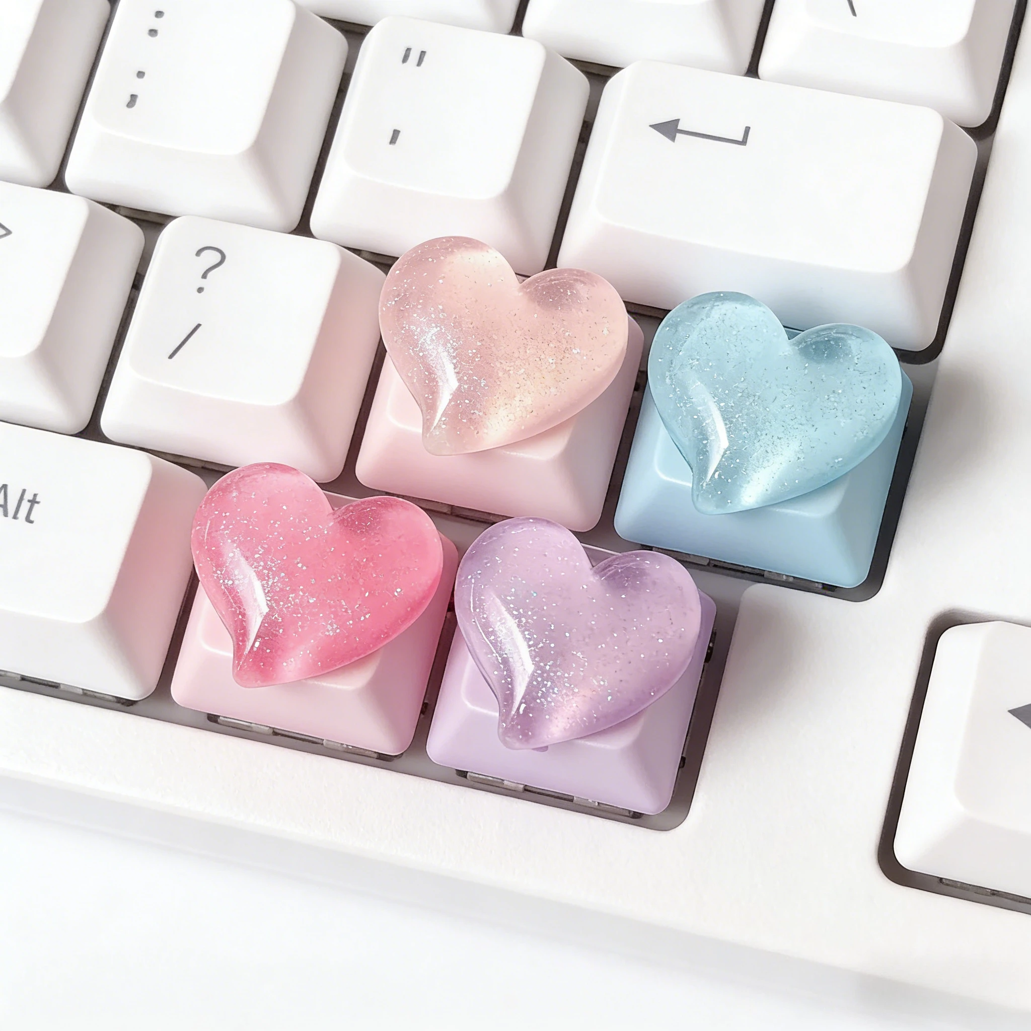 

4pc DIY R4 keycaps creative heart mechanical keyboard personalized decoration wasd added up, down, left, right pink translucent