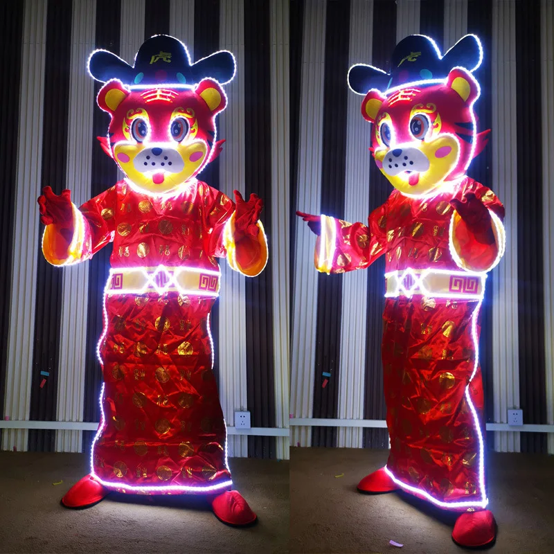 Jaar van de Tijger Cartoon Pop Kleding Zodiac Pop Pak God van Rijkdom Kleding Bar Wijn Rekwisieten Modellering Cosplay