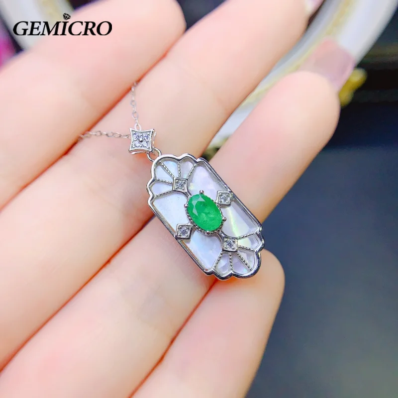 

Genuine Natural Emerald Fashionable Pendant Necklace for Women Lady with Solid Sterling 925 Silver Wedding Bridal Wear Jewelry