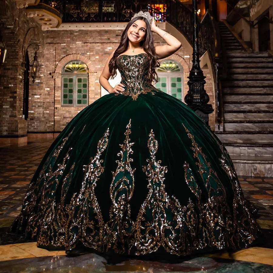 Customized Quinceanera Dress Dark Green Suede Gold Applique Court Style Sweetheart Appliques Ball Gown Party Dress Robes De Bal