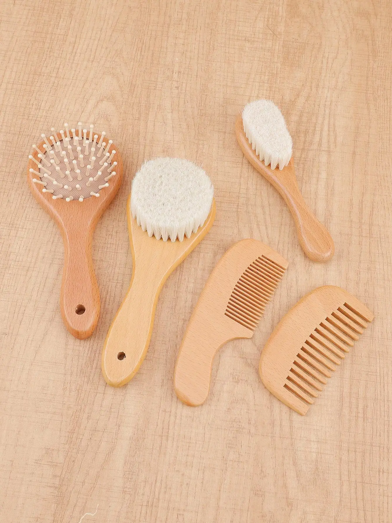 1 Pcs Wooden Handle Baby Round Hair Brush, Natural Soft Bristles, Suitable For Infant And Newborn