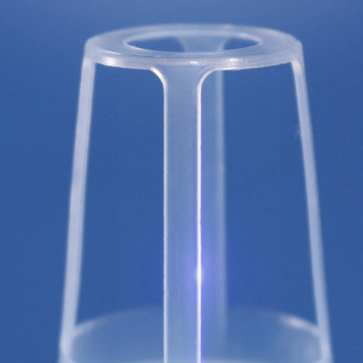 50X Low-Profile Net Cup with Embedded Sponge for Compact Vertical Farming and Space-Efficient Soilless Growing