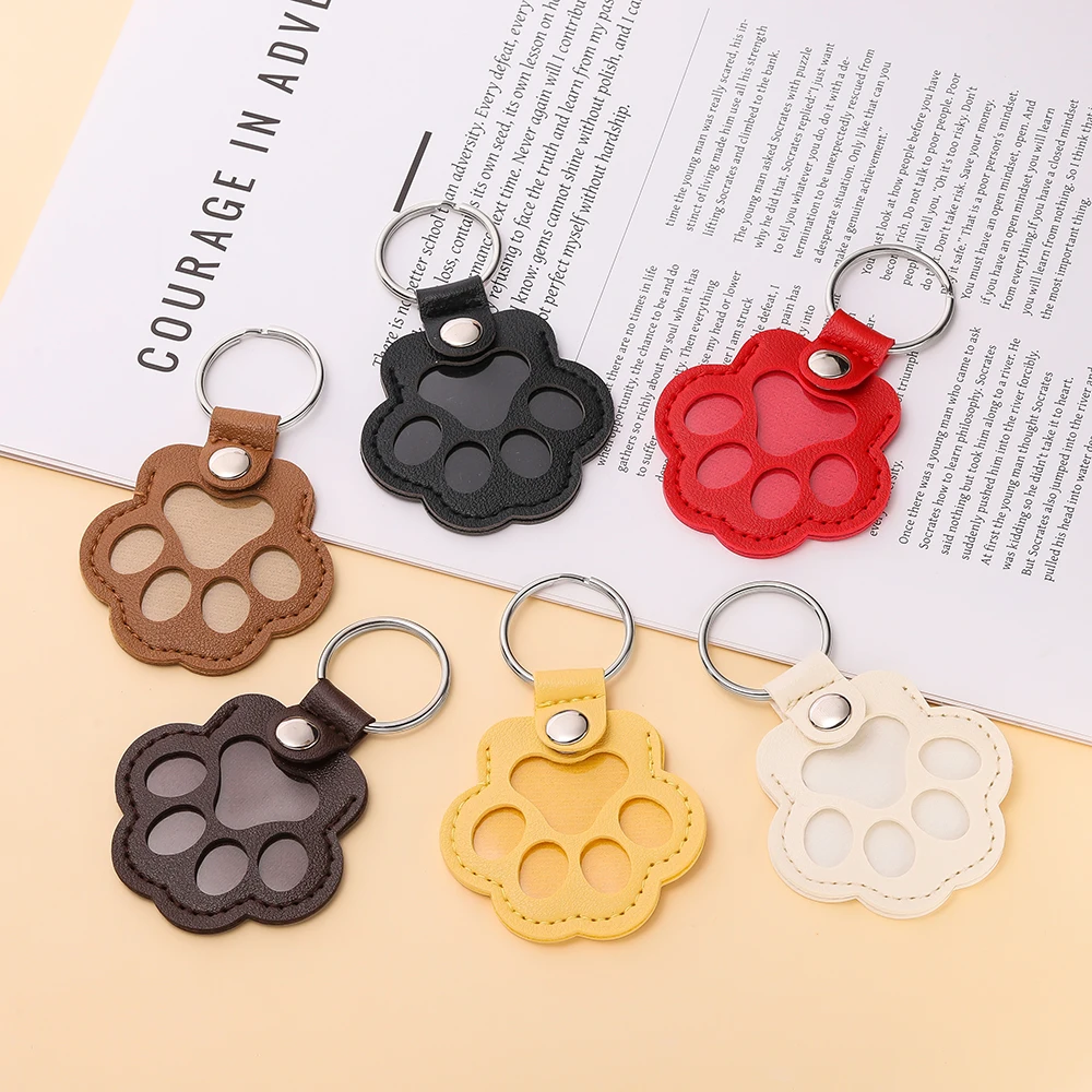 1Pc Leather Pet Hair Storage Bag Cat Paw Keychain Multifunctional Portable Keychain