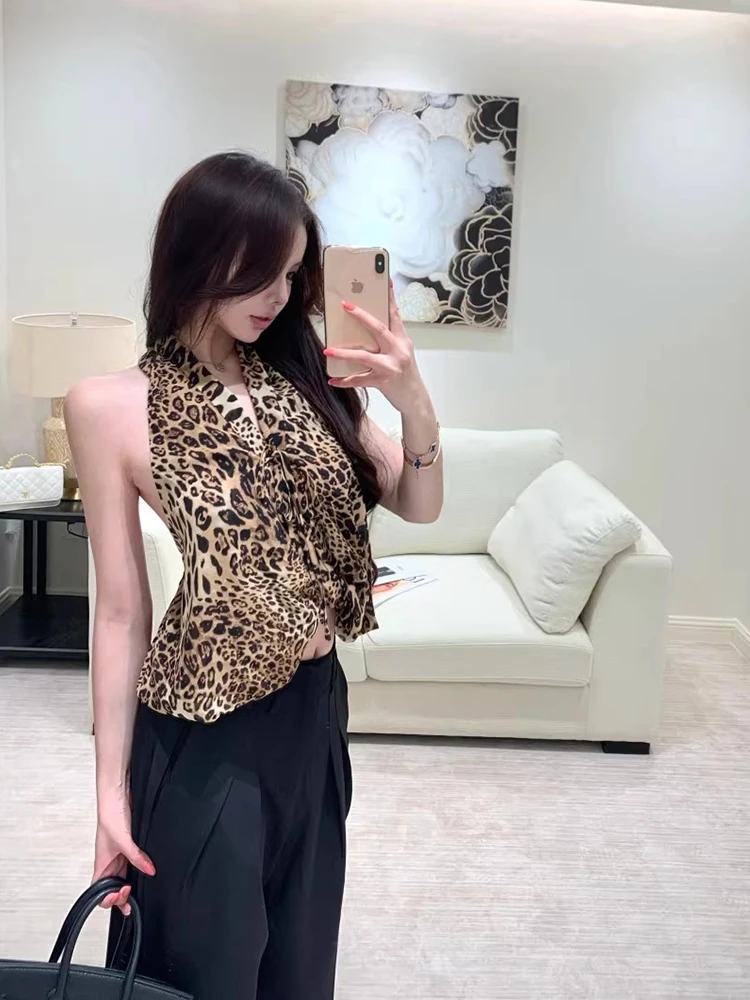 

Kumikumi Spicy Girl Style Leopard Print V-neck Hanging Neck Vest Women's Spring Slimming Split Halfrun Skirt Two-piece Set