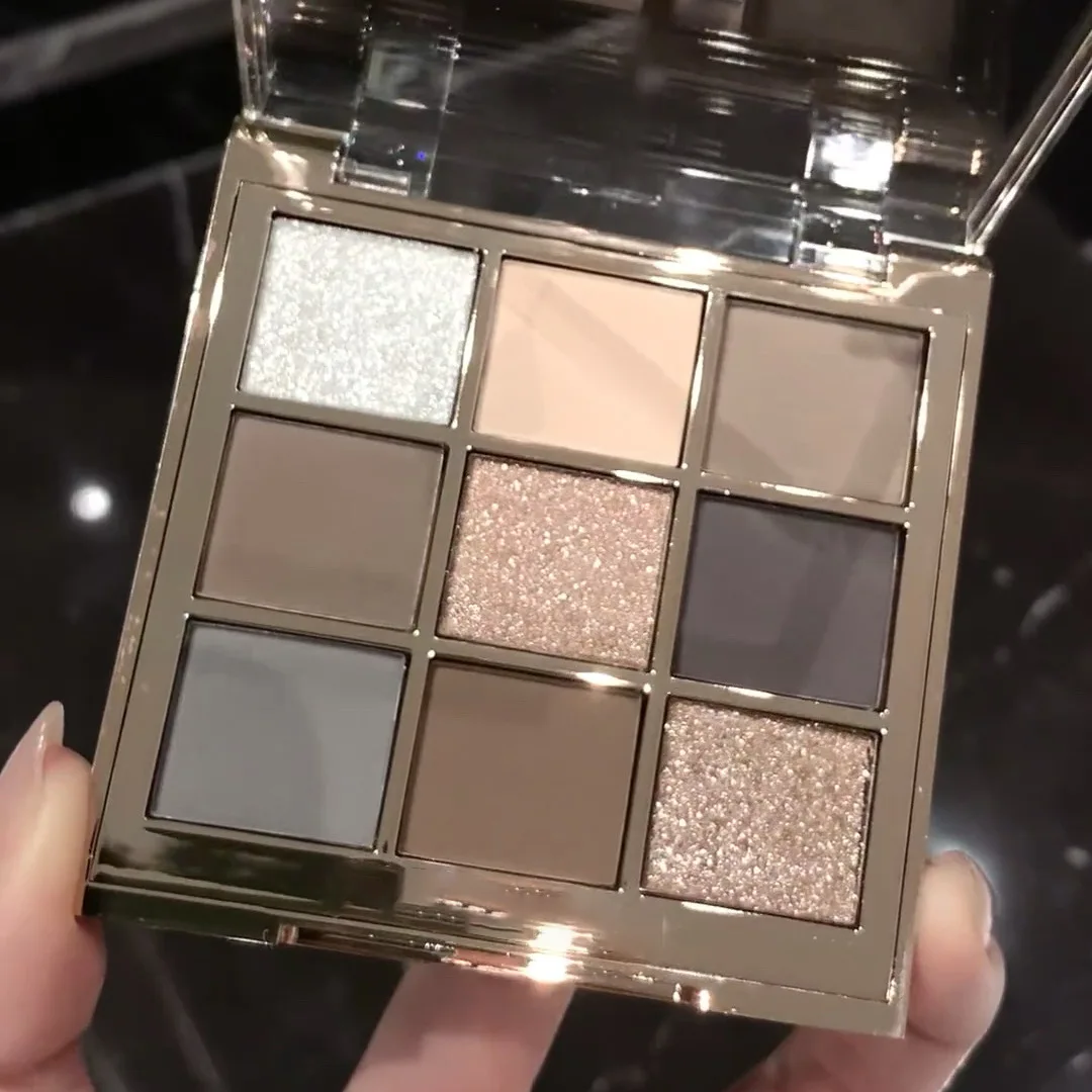 لوحة ظلال عيون من Flowerknoz Mocha Chocolate مكونة من 9 ألوان منخفضة التشبع بألوان أرضية غير لامعة لؤلؤية لامعة مكياج Huda Beauty