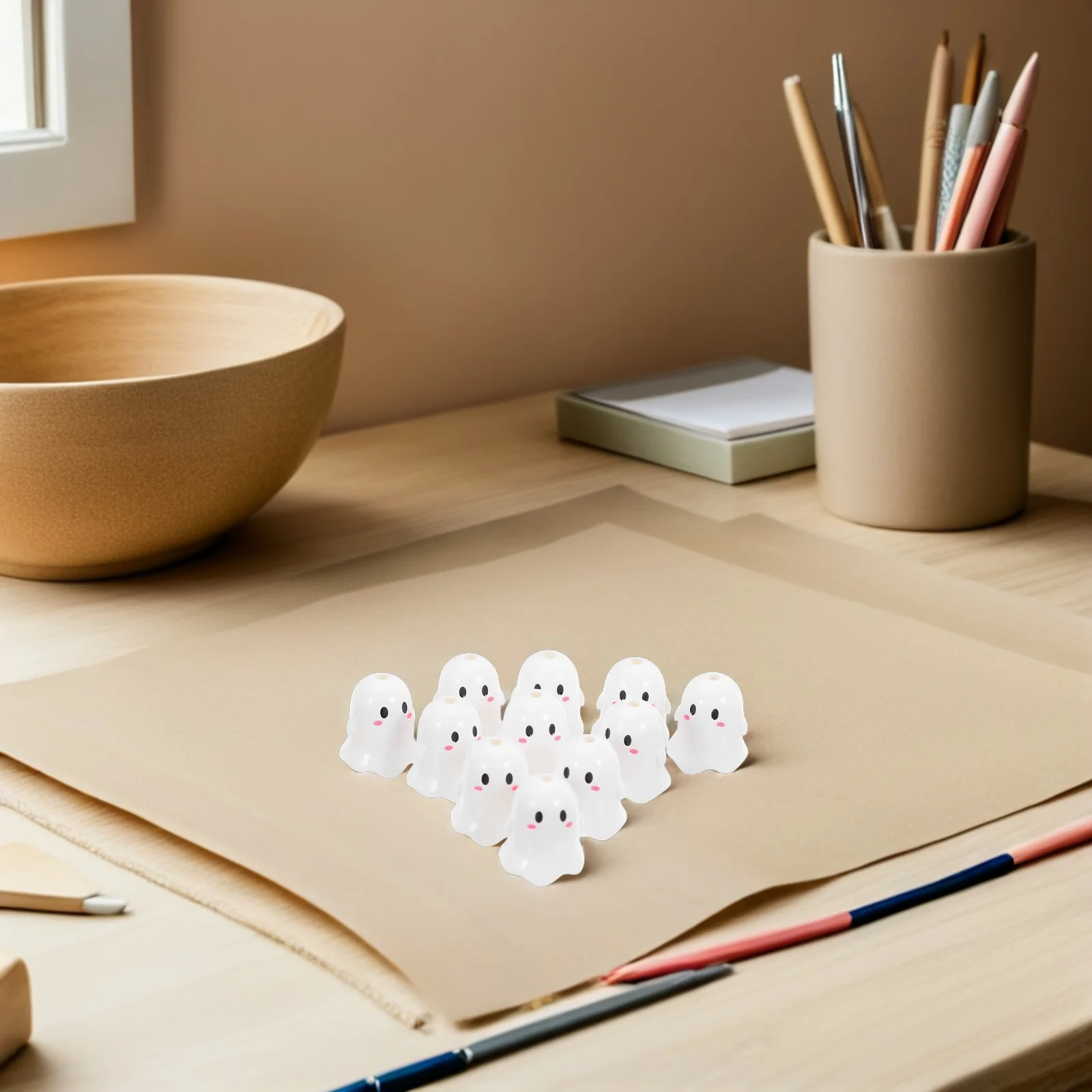 

13pcs Ghost Shaped Beads Cartoon Halloween Acrylic Spacer Charms White For Keychain Lanyard Necklace Bracelet Jewelry Diy