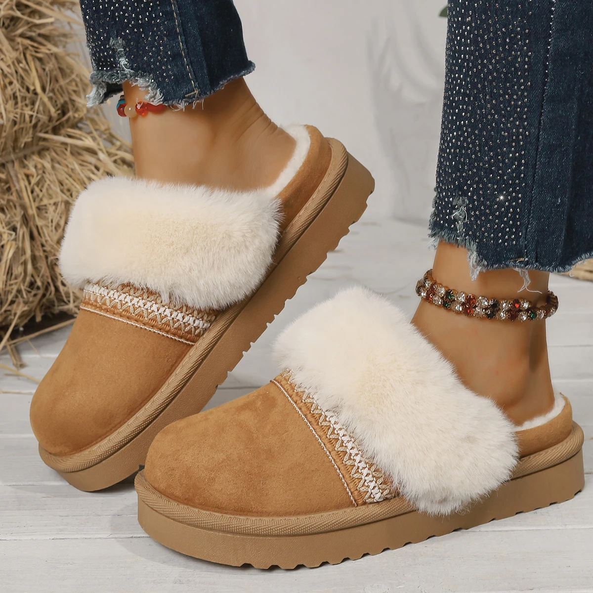 

Winter Women Short Plush Warm Snow Boots Casual Cotton half slippers Suede Fur Chelsea Ankle Boots Flats Platform Shoes Botas