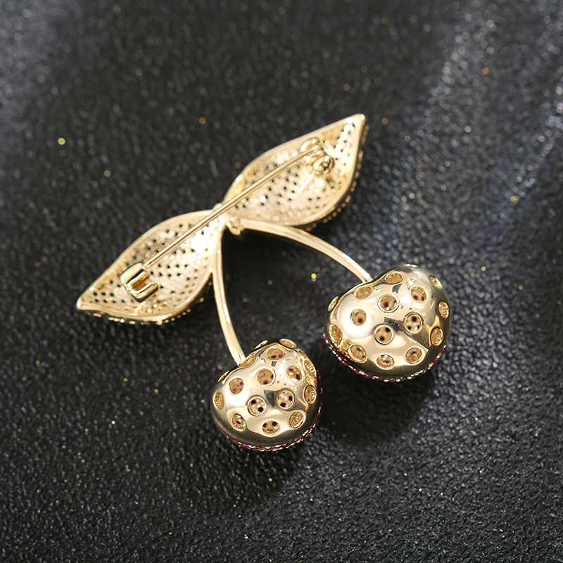 المبهر كامل الزركون معبد الكرز النحاس التلبيب دبابيس المبهر الفاكهة على شكل دبابيس النحاس جميلة النساء الفتيات فستان الصدار