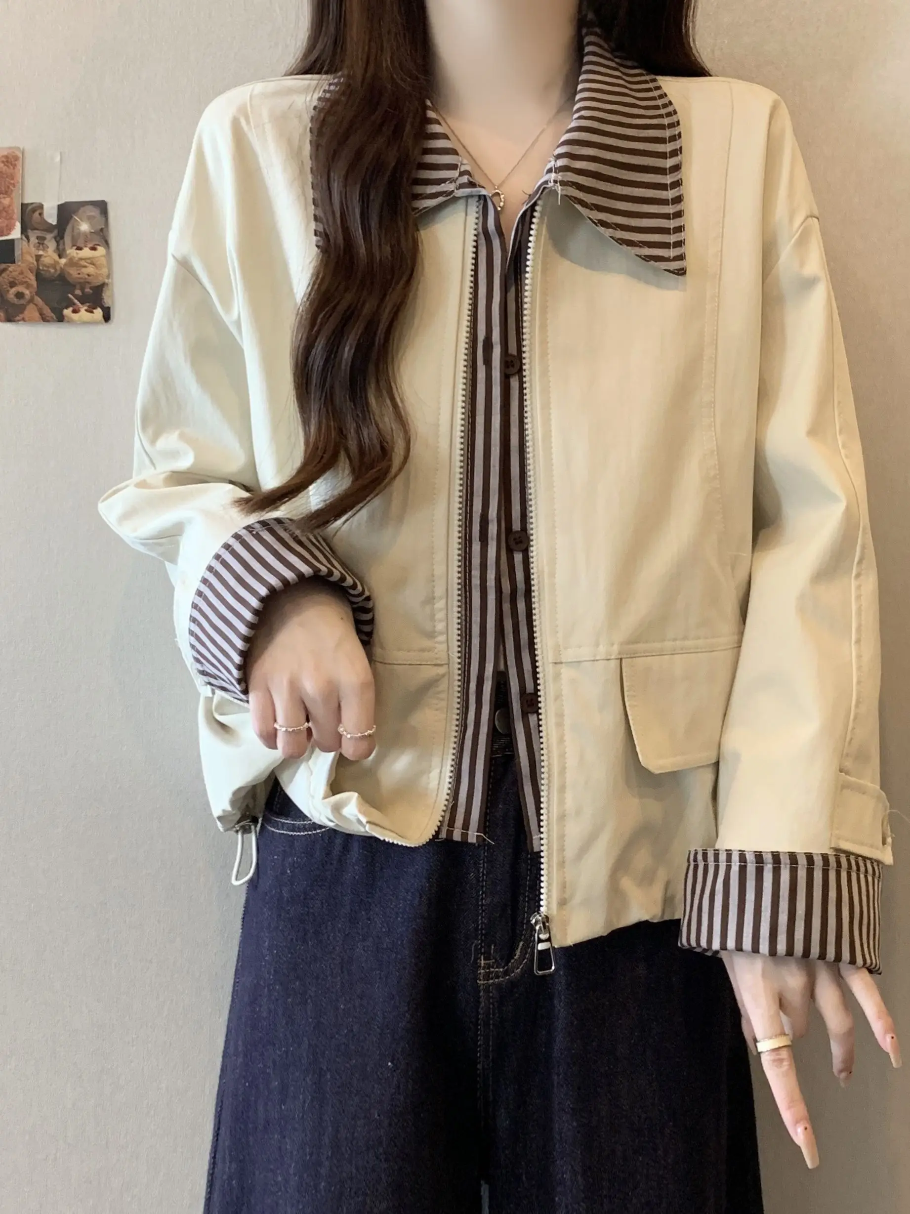Women's Casual Short Zippered Jacket With Striped Collar And Cuffs Loose Fit Spring Autumn Style