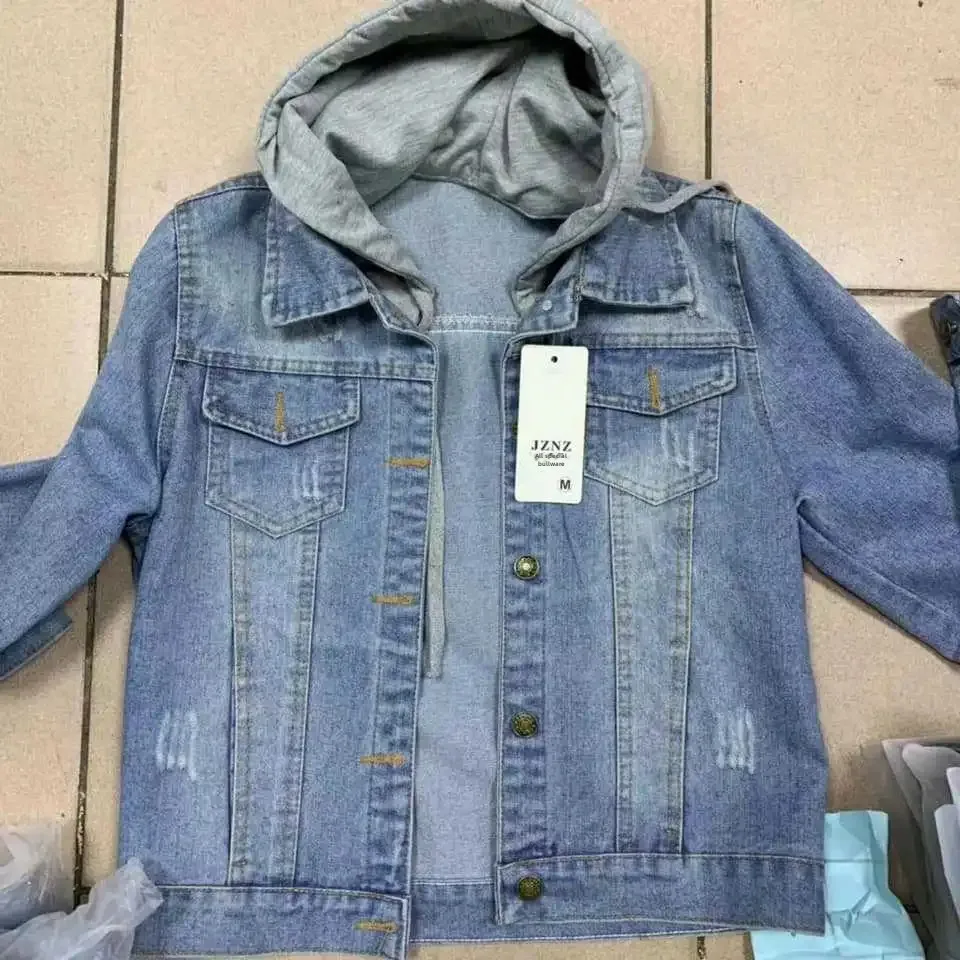 Džínová bunda pro ženy, zkrácená, jaro/podzim 2024, nová, s dlouhým rukávem, štíhlá, vyhlazující siluetu, s kapucí - náhled 2