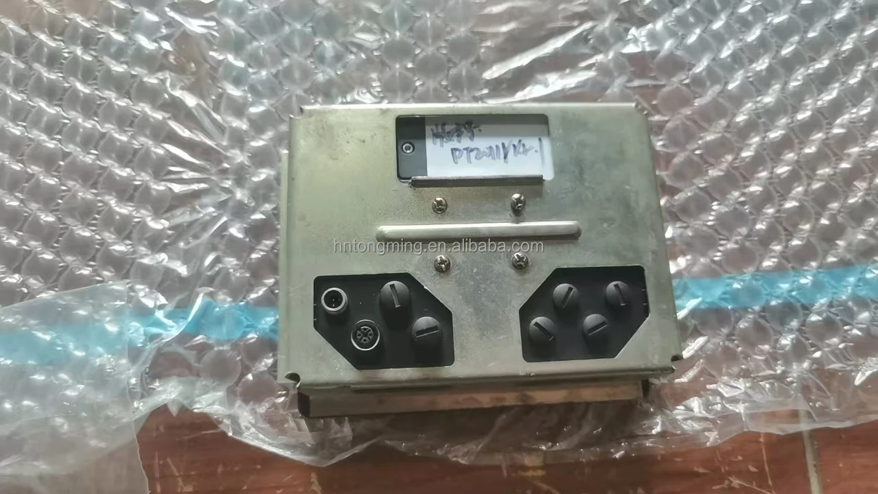 The New Universal Zhonglian Pump Truck Display Screen Retail Use Old Model From 12 Years Ago with Wires