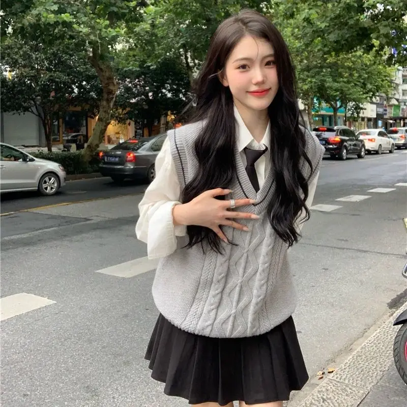 Autumn New Japan Women Fashion Korea School Jk Uniform College Style Vest V-neck Knitted Vest shirt+pleated Skirt Jk Uniform Set