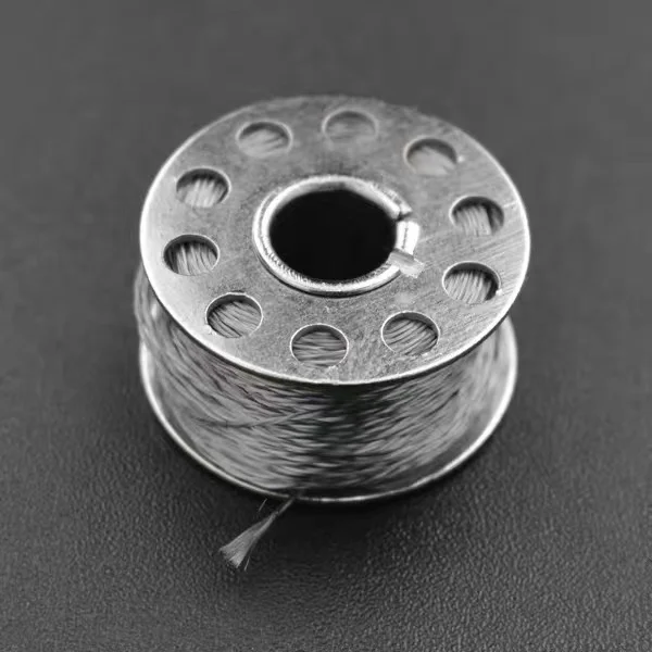 

Stainless steel conductive sewing thread (30-40Ω)