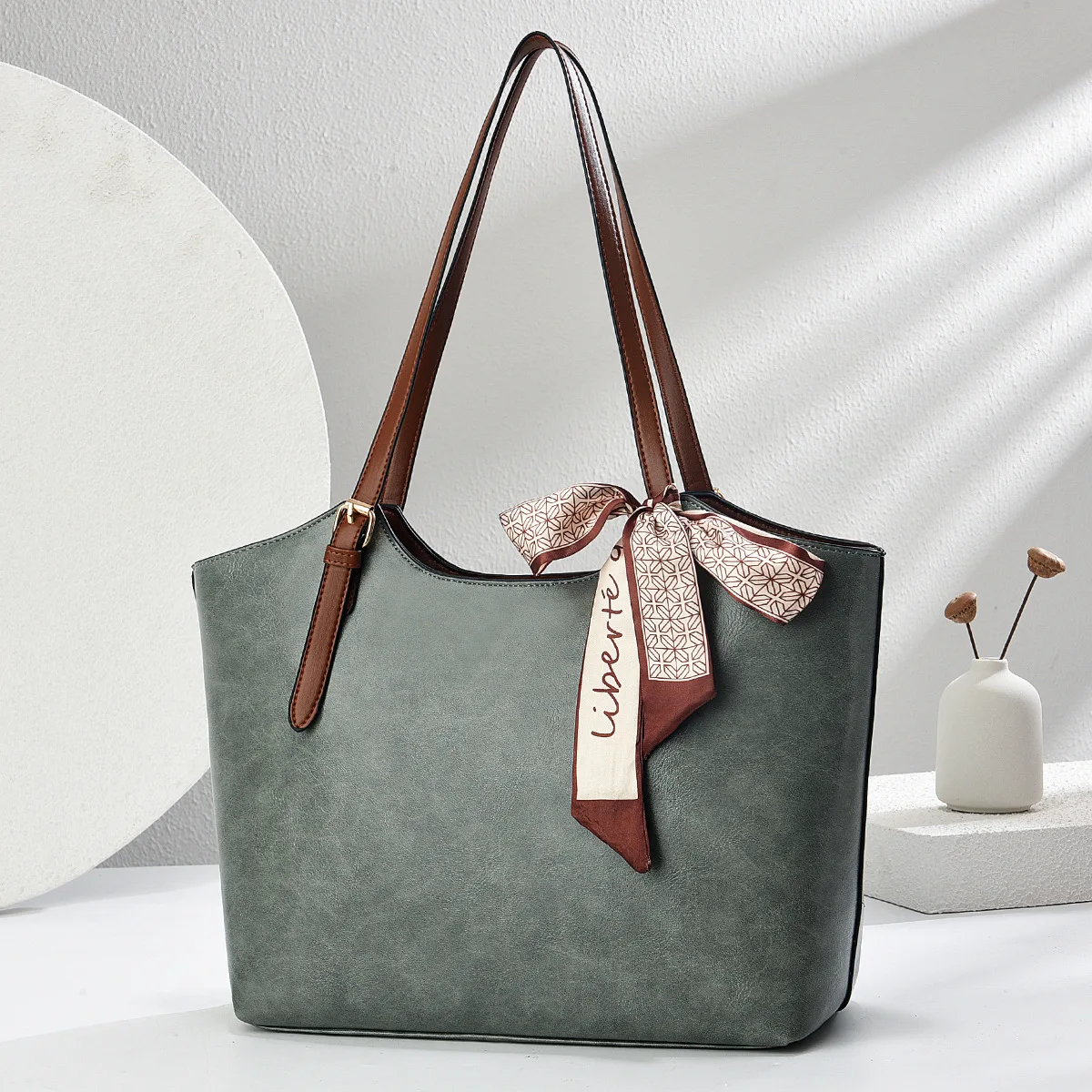 Ladies' Large Capacity Versatile Casual Shoulder Bags 2026 High Quality Bags for Women Fashion Women's Handbags Scarf Tote Bag