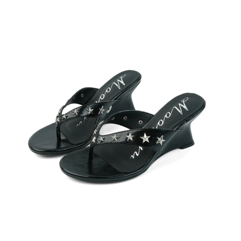 2026 Summer New Women's Platform Sandals Fashionable Metallic Star Decorated Slippers Comfortable Shopping Womens Casual Sandals