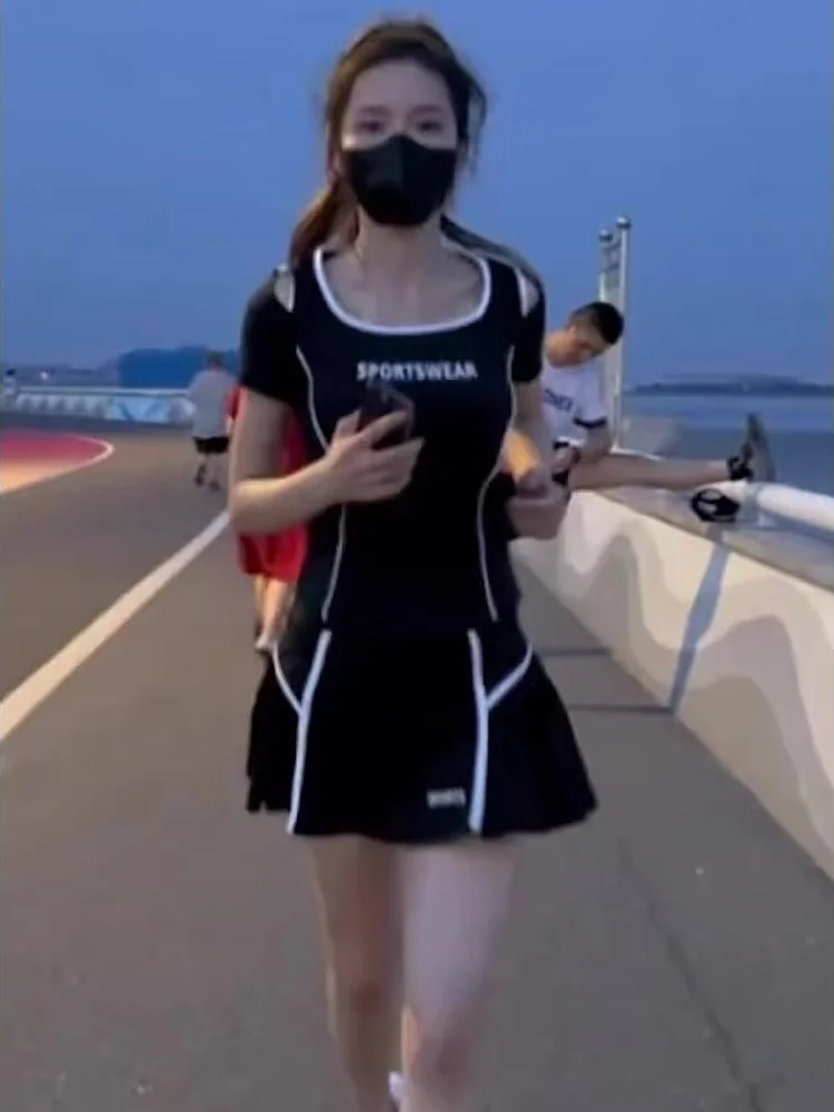 

Casual Short Skirt And Top Running Suit for plus Size Women Summer New Style Short Sleeve Two Piece Set High Waist A-Line Skirt