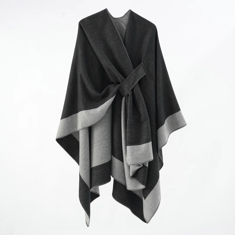 A lady's autumn and winter European and American tourist shawl with a cloak outside Joker double-sided solid color warm scarf fe