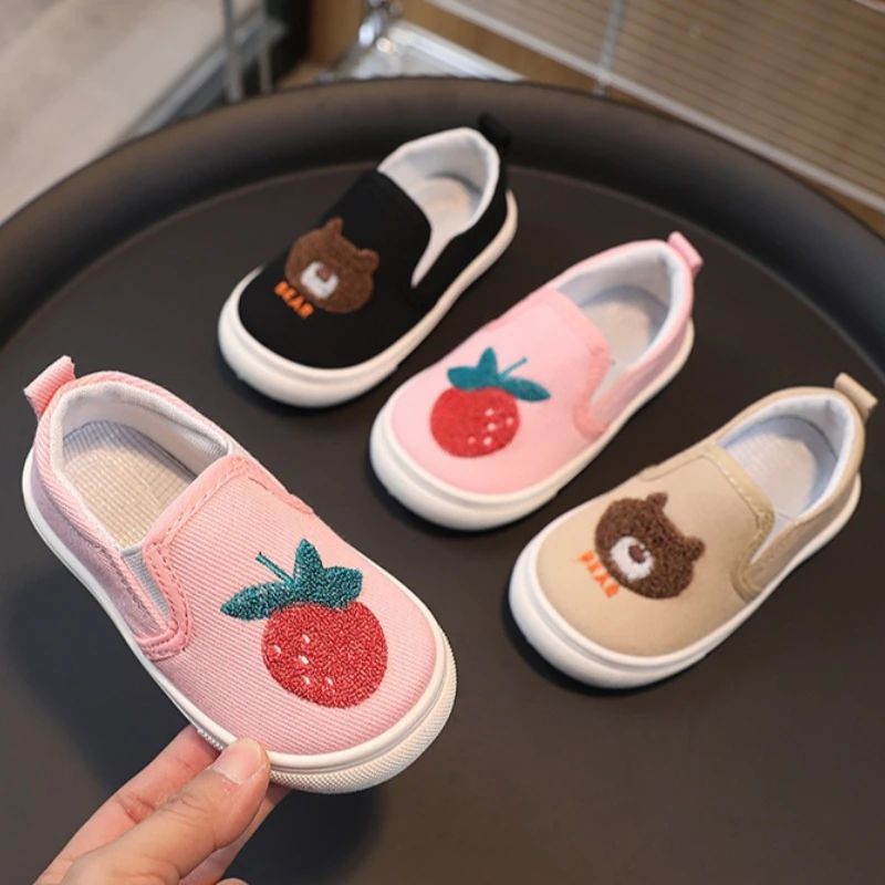 Spring and Autumn Daily Child Canvas Shoe 2026 New Simple Girl Anti Slip Single Shoe Casual Baby Walking Shoe Child Flat Shoes