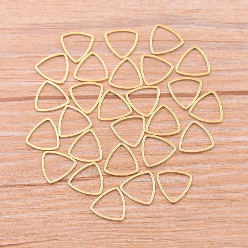 10pcs  Triangle Charm Gold Color Stainless Steel Pendant Open Bezels Hollow Pressed Resin Frame Mold Bezel DIY Jewelry Making