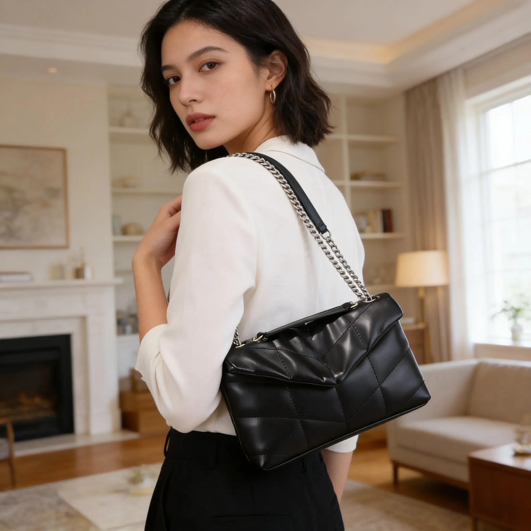 

Elegant Ladies Chain Bag Genuine Leather Luxury Handbag Women's Fashion Shoulder Bag Designer Messenger Bag