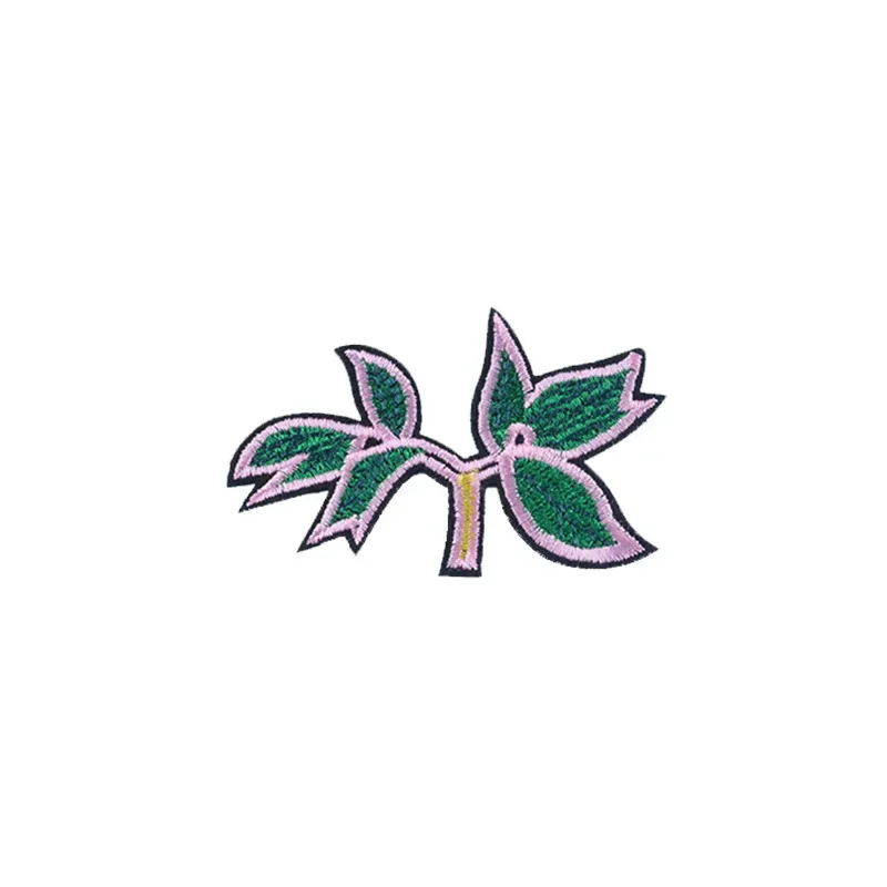 30pcs/Lot Fun Embroidery Patch Fruit Vegetable Strawberry Luffa Leaf Banana Pineapple Carob Carrot Clothing Decoration Craft