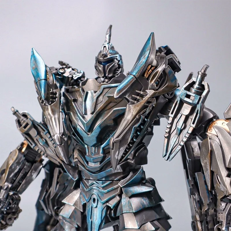 27 CM Hot Verkoper BAIWEI Transformatie TW-1104 Strafe Robot Action Figure Collector's Grade Model Vakantie geschenken