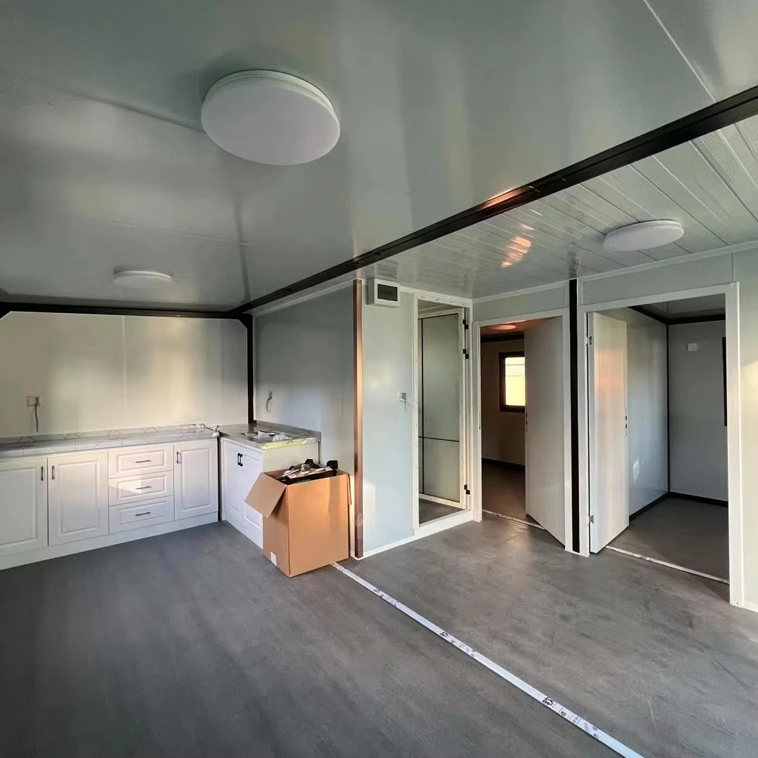 CUSTOMIZED Ready-Made 20ft 40ft Expandable Container House Modular Home 2 Bedroom Prefabricated House for Hotel