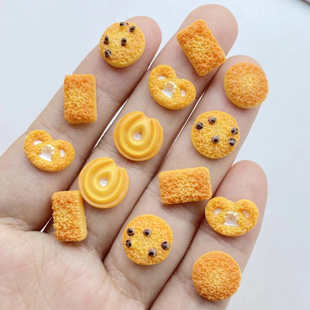 50Pcs Cute Mini Cartoon Simulated Cookies Nail Art Resin Designer Charms DIY Craft For Nail 3D Decorations Jewelry