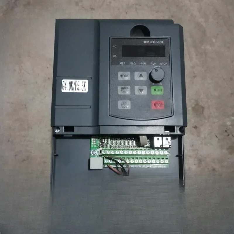 Disassembly inverter HHKC/GS640-G 3.7/P4.0KW