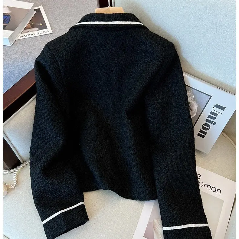 Women\'s Small Fragrance Style Short Coarse Woolen Blazer Retro Casual Contrasting Color Hook Edge Woolen Suit Collar Jacket Coat