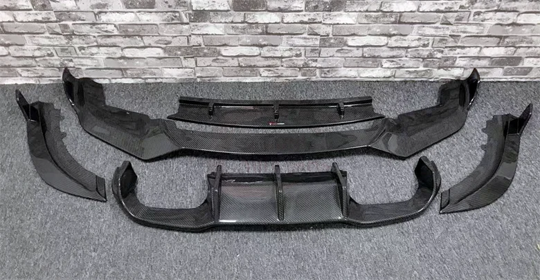 High quality TAKD style dry carbon fiber rear diffuser car rear bumper lip for BMW M2 M2C F87 body kit