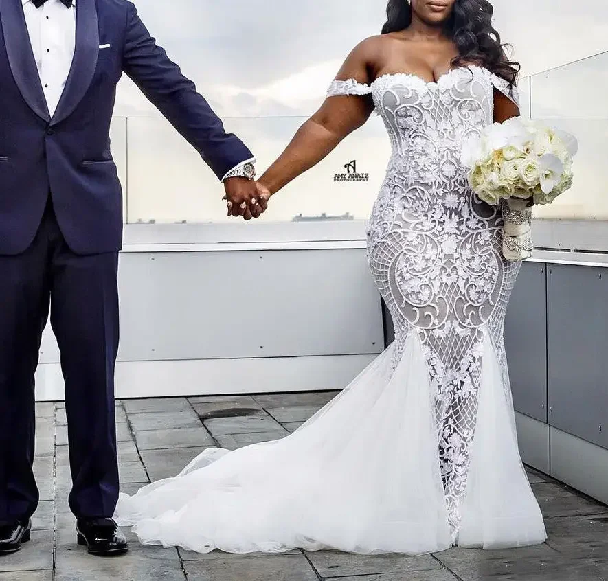 

Customized Customize Luxury Pure White Mermaid Bridal Wedding Gowns Lace Dress For Bride Plus Size African Wedding Dress